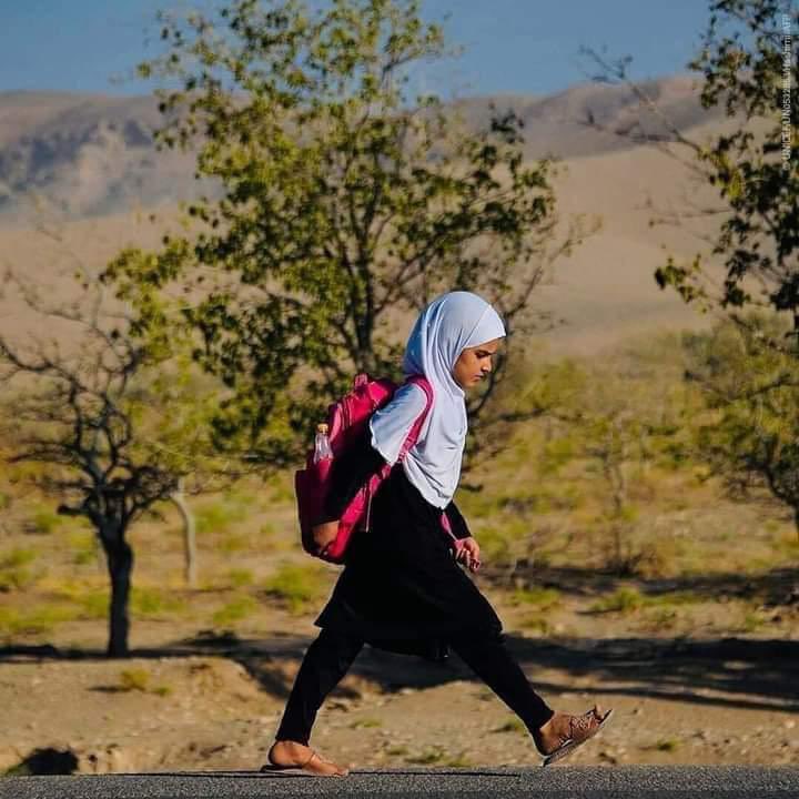 KarzaiH's tweet photo. صدای دختران متعلم در #پکتیا برای بازشدن دوبارهٔ مکاتب شان، صدای همه دختران ما و خواست ملت #افغانستان میباشد.
صدای دختران برای باز شدن مکاتب صدای عزت، پیشرفت و به پا ایستاده شدن کشور عزیز است .
از حکومت سرپرست اسلامی میخواهم که مکاتب دختران را باز نموده تا وطن عزیز از… https://t.co/PPlz4wujZH