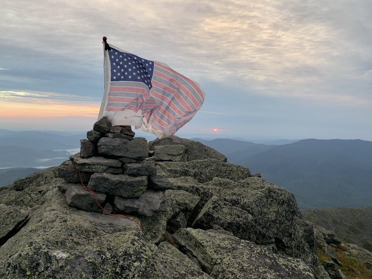 KenDoucette's tweet photo. Keeping the Wenkus Family and all families that lost a loved one on 9/11 in my thoughts with the Flag of Honor that has the names of all the heroes that lost their lives that day. #flagofhonor #flagsonthe48 #sunrise https://t.co/uuihU6KTZh