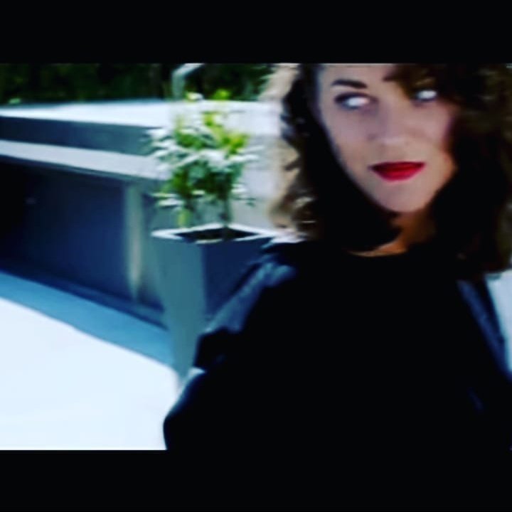 13ARTHUR57's tweet image. #LESYEUXARDU