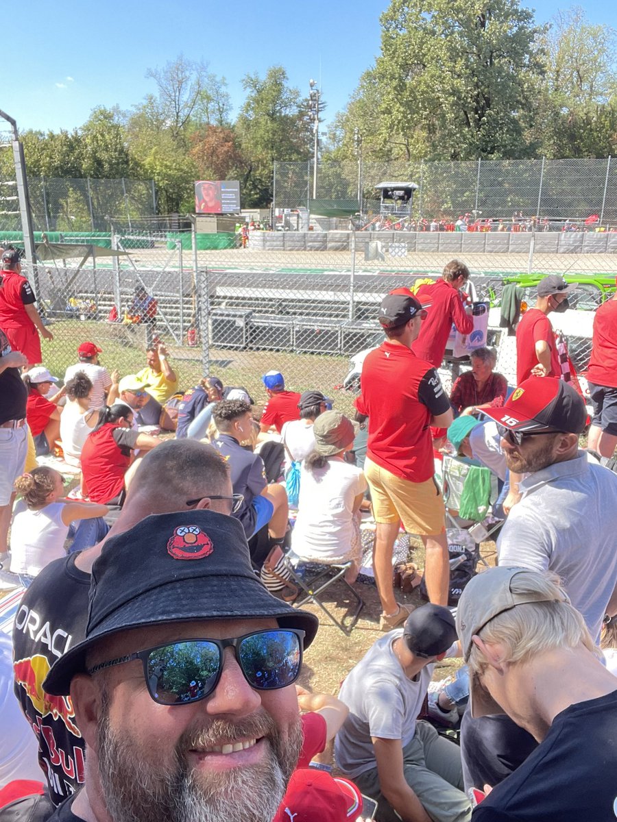 pieterpost2000's tweet photo. #monza #track #Elmo is also on the track come on #MaxVerstappen https://t.co/OHRhhHDc0O