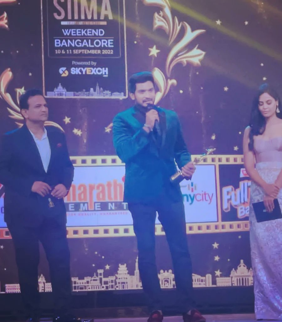 pramodactor1's tweet photo. Siima best actor supporting role  #RathnanPrapancha 🎬 udaal baabu rao 🧨🌟😍  thank u fr recognising @siima thank u #rohitpadaki sir for giving me such a wonderfull role ❤️  thanks a lot @Karthik1423 sir, @yogigraj sir for believing me 😍 thank u @dhananjaya_ka ❤️ @KRG_Connects https://t.co/6t64tKLctJ