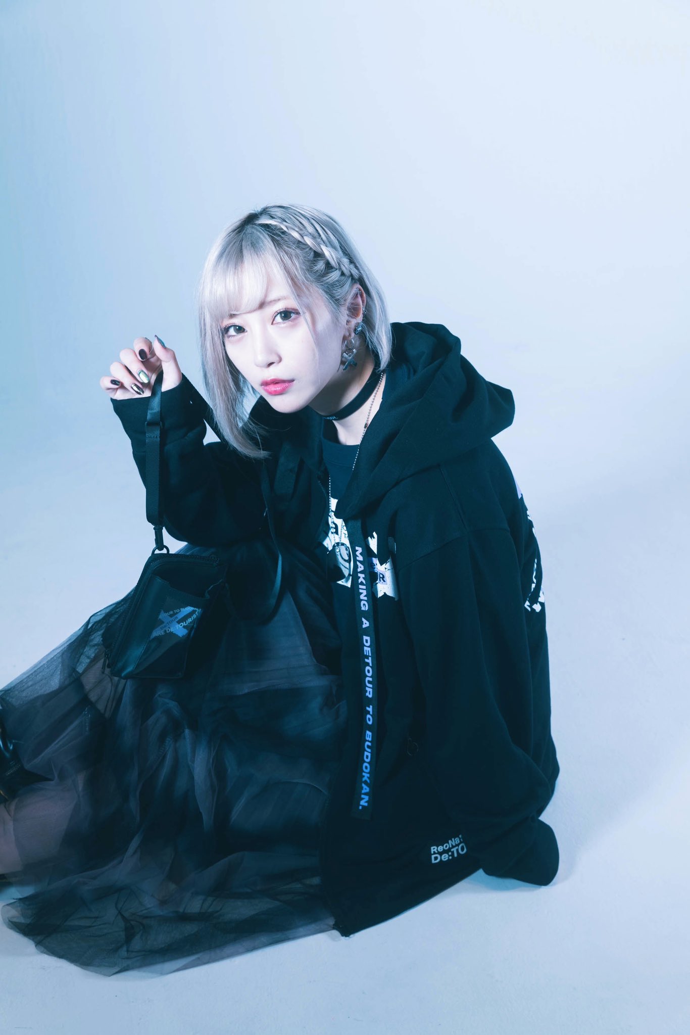 完売品 ReoNa パーカー ふあんくらぶ