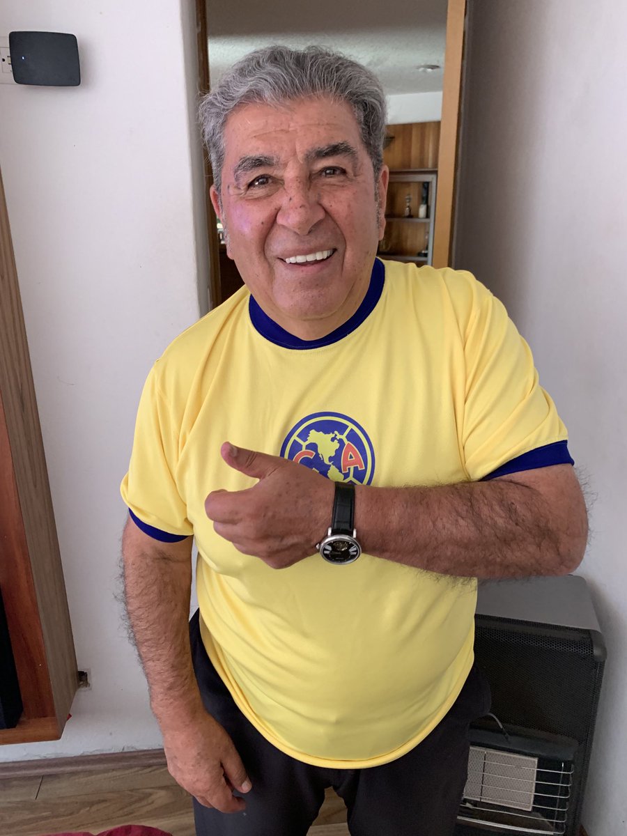 Carlos8Reinoso's tweet photo. Felicidades AMERICA 9 a todos sus jugadores 🦅Cuerpo Técnico y Directivos🦅 https://t.co/j8I2GPUhsY
