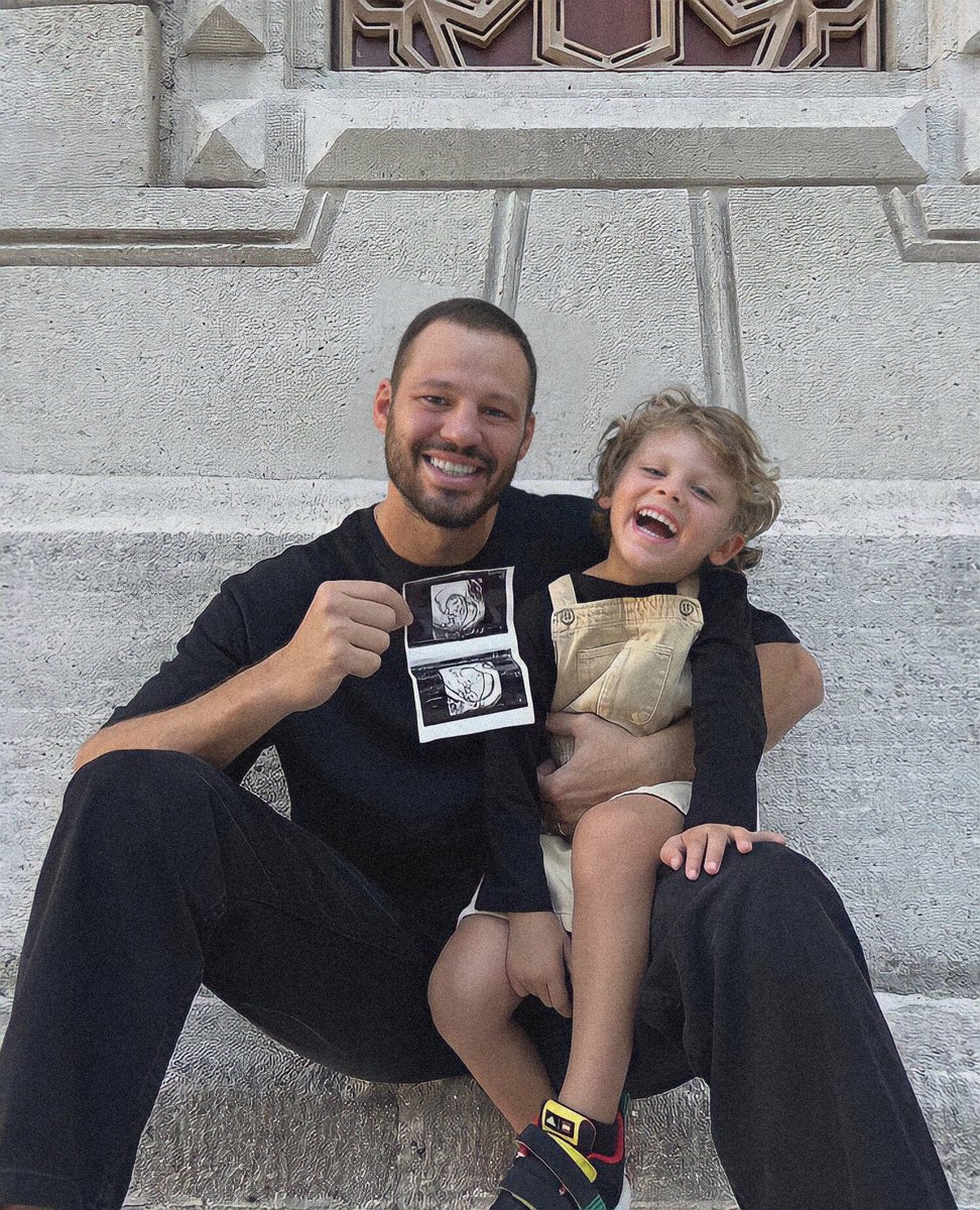 -O zaman izninizle demek isteriz ki,

Hoş geldin ailemizin en minik üyesi. 👼🏻

#AvatarAtakan || #TeamAvatar 
<a href="/atakanarslan/">Çağan Atakan Arslan</a> || <a href="/serapMI/">SerapKorkmazArslan</a>