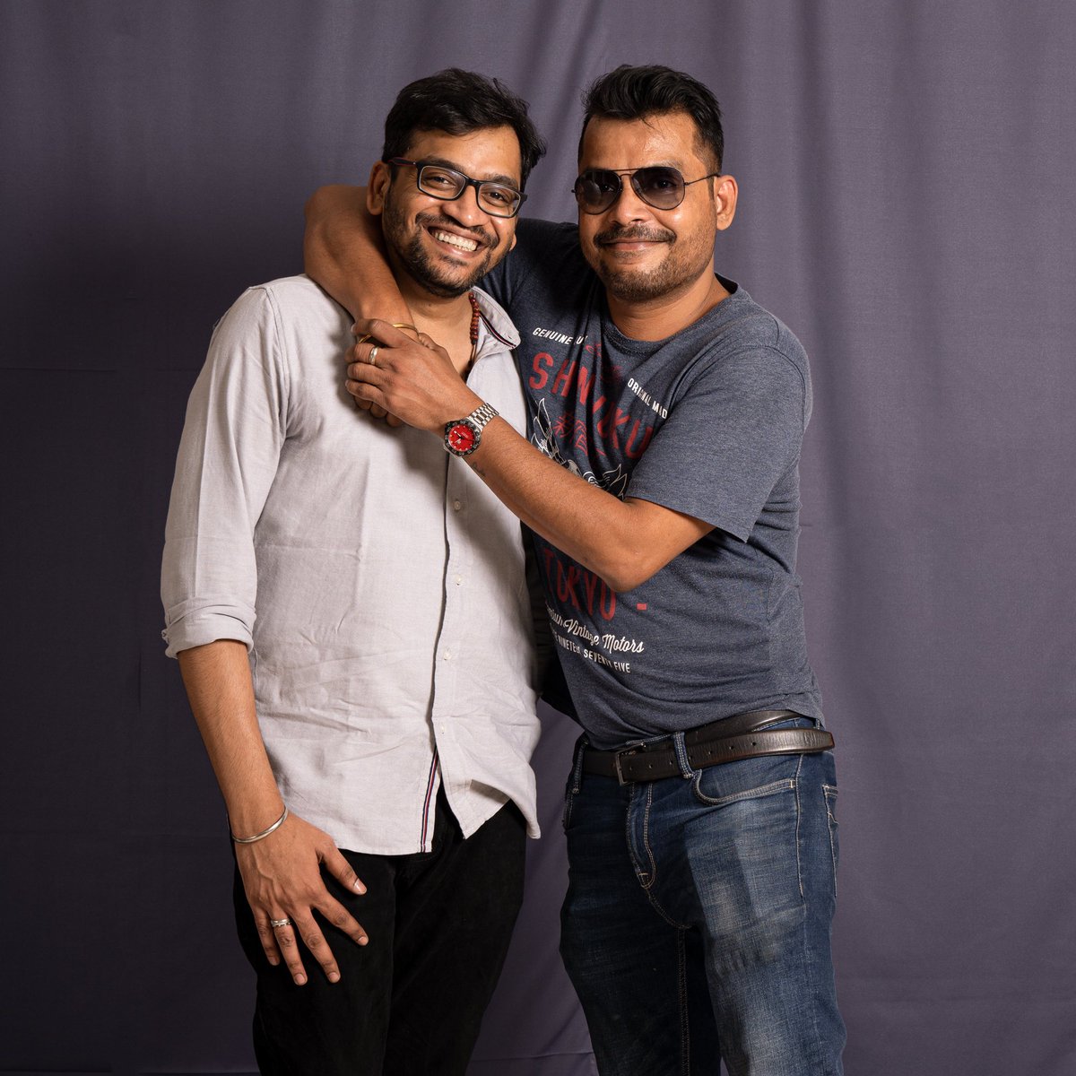 AntonyLRuben's tweet photo. A very happy birthday to our Master cool @editoranthony ⭐️🌈🎂😎🙏🏻
Love u sir 🤗❤️
#hbdeditoranthony #hbdeditingking❤️
#Mastercool #proudstudent https://t.co/mQcaAbfDNz