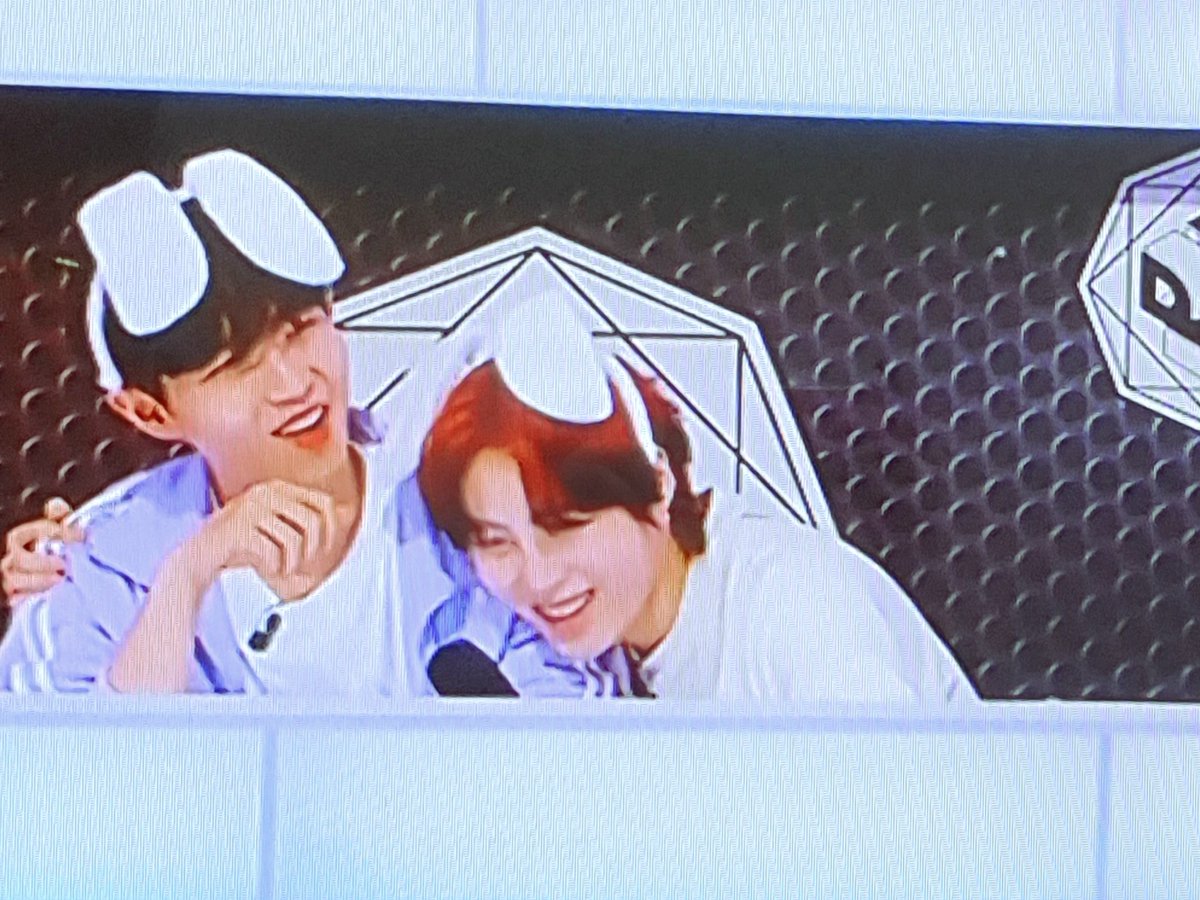 ❣재환이네마이크❣ tweet media