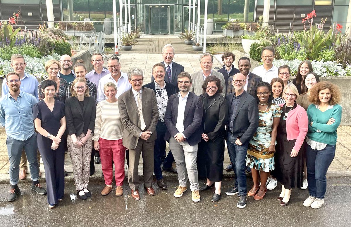 ethicscrane's tweet photo. 20 years ago this month I started working at the newly formed @NUBS_ICCSR at @UniofNottingham. It was a life-changing moment and those 5 years were the most exciting of my career. Last week we celebrated the centre in style with the ICCSR 20 year birthday symposium. https://t.co/BMQGYQHR42