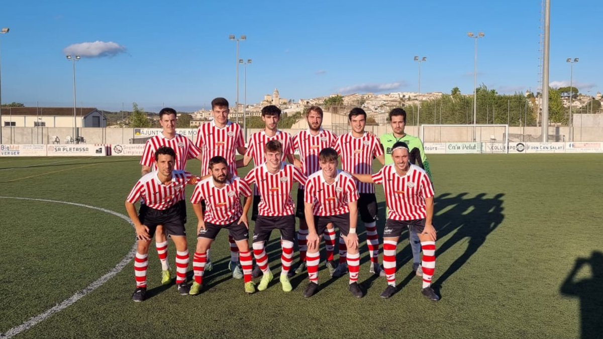 <a href="/AtMontuiri/">Athletic Montuïri</a> 22-23