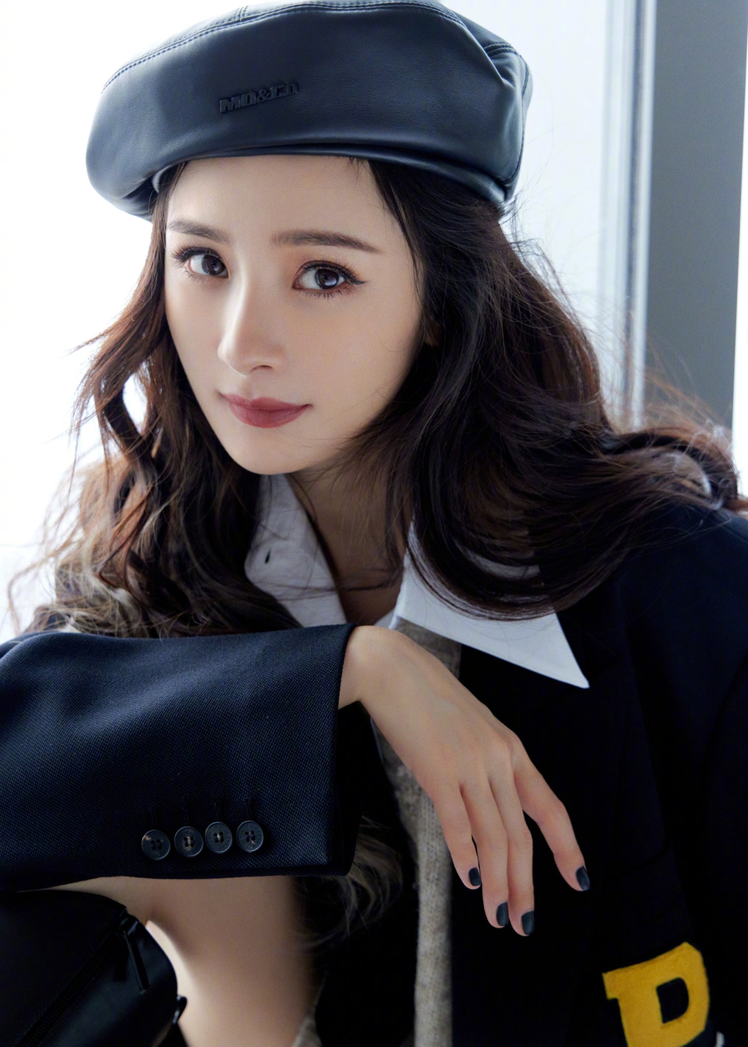 Happy Birthday Yang Mi    