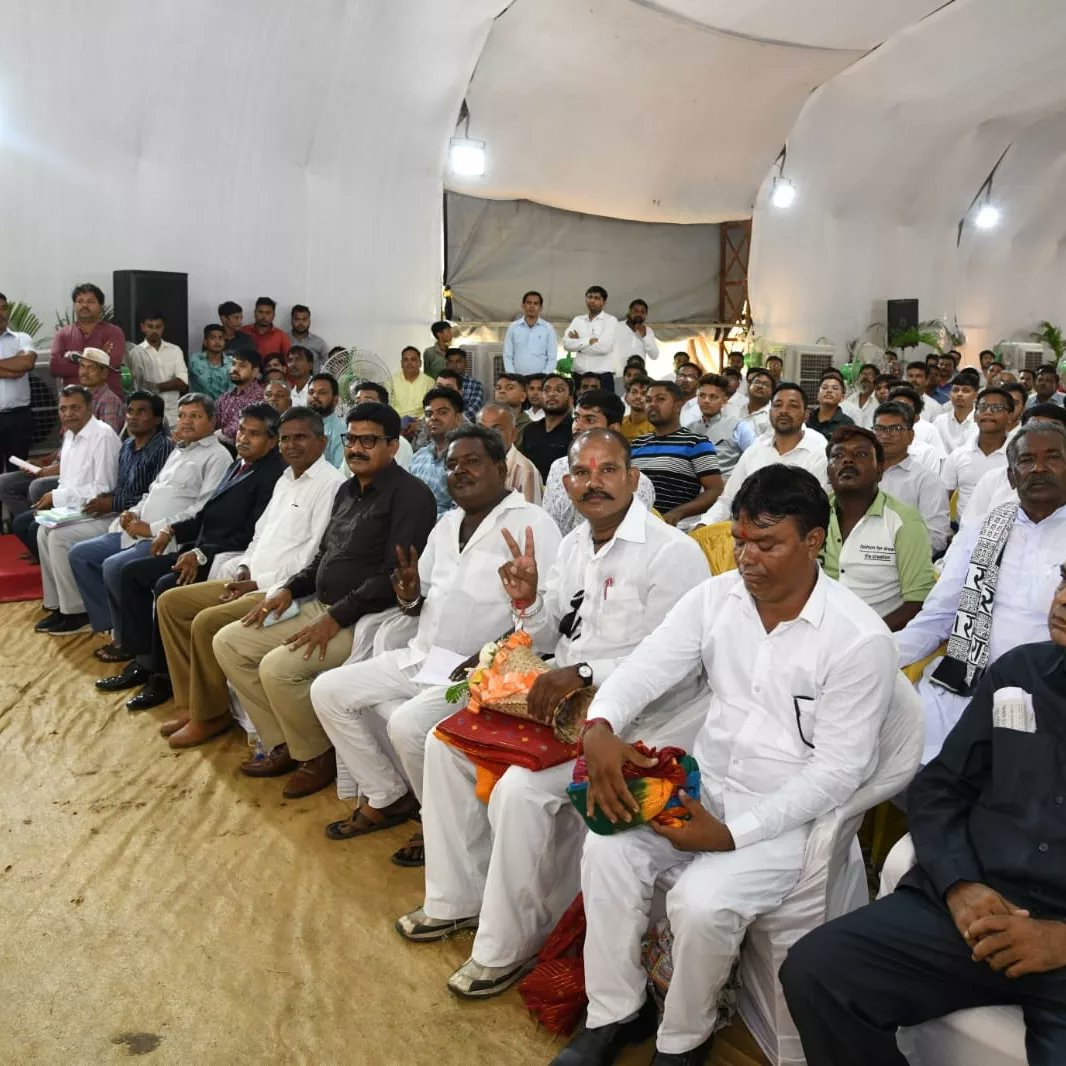 dinesh_chunara's tweet image. *//* *સ્નેહ મિલન કાર્યક્રમ* *//*

*માનનીય મુખ્યમંત્રી શ્રી ભુપેન્દ્રભાઈ પટેલ ના સ્થાને દેવીપૂજક સમાજ સ્નેહમિલન કાર્યક્રમ
તા.૧૧.૦૯.૨૦૨૨ ના રોજ 

*શ્રી દિનેશભાઈ ચુનારા*
(ઉ પ્રમુખ વટવા વોર્ડ બક્ષીપંચ)