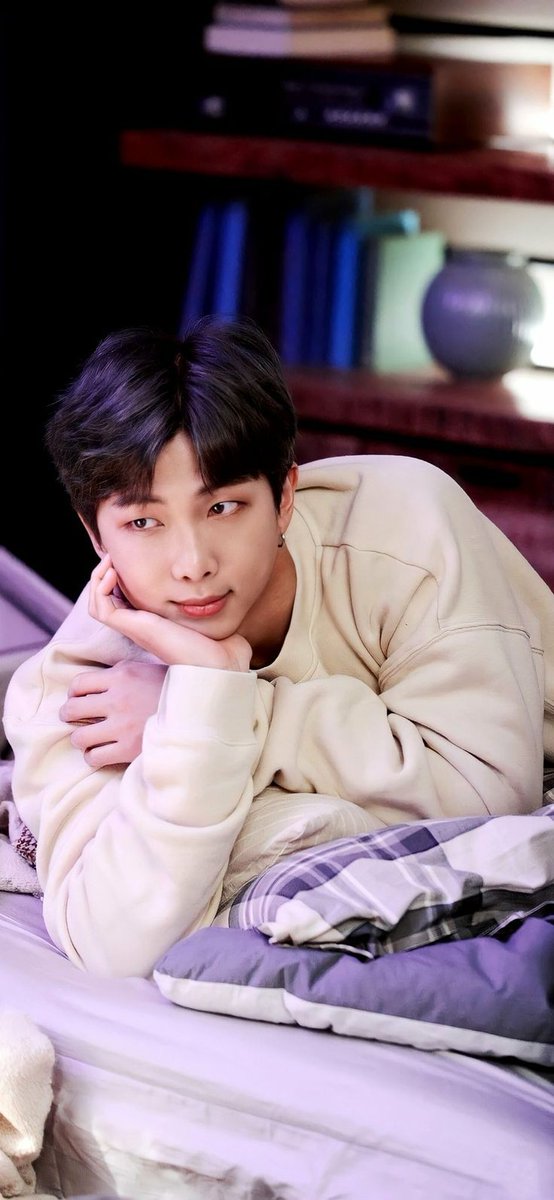 bts_offixial's tweet photo. #HappyBirthdayNamjoon
#NAMJOONDAY 
#NamjoonBirthday https://t.co/GxfXbXKKGp