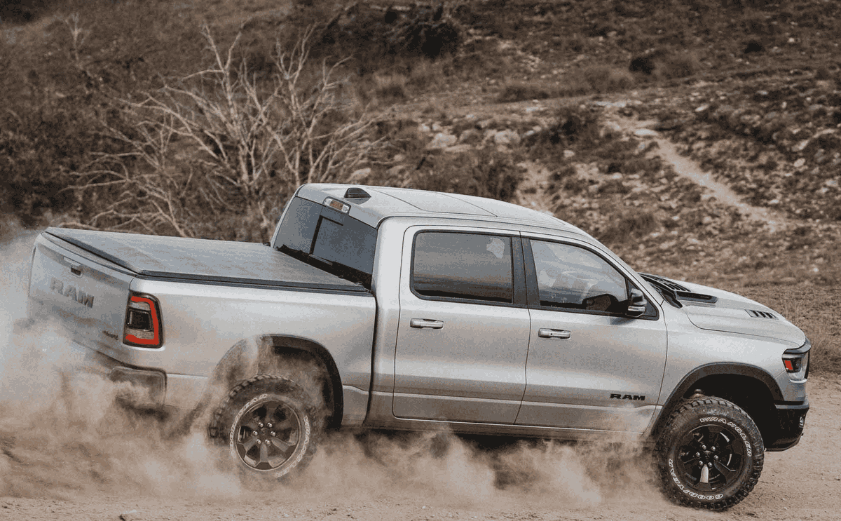 5starcdjr's tweet photo. Defeat the undefeatable. https://t.co/xWcvNFIkcQ #FiveStar #FiveStarCDJR #CDJR #Chrysler #Dodge #Jeep #Ram #Milledgeville #Georgia https://t.co/yOdN6tqgQf