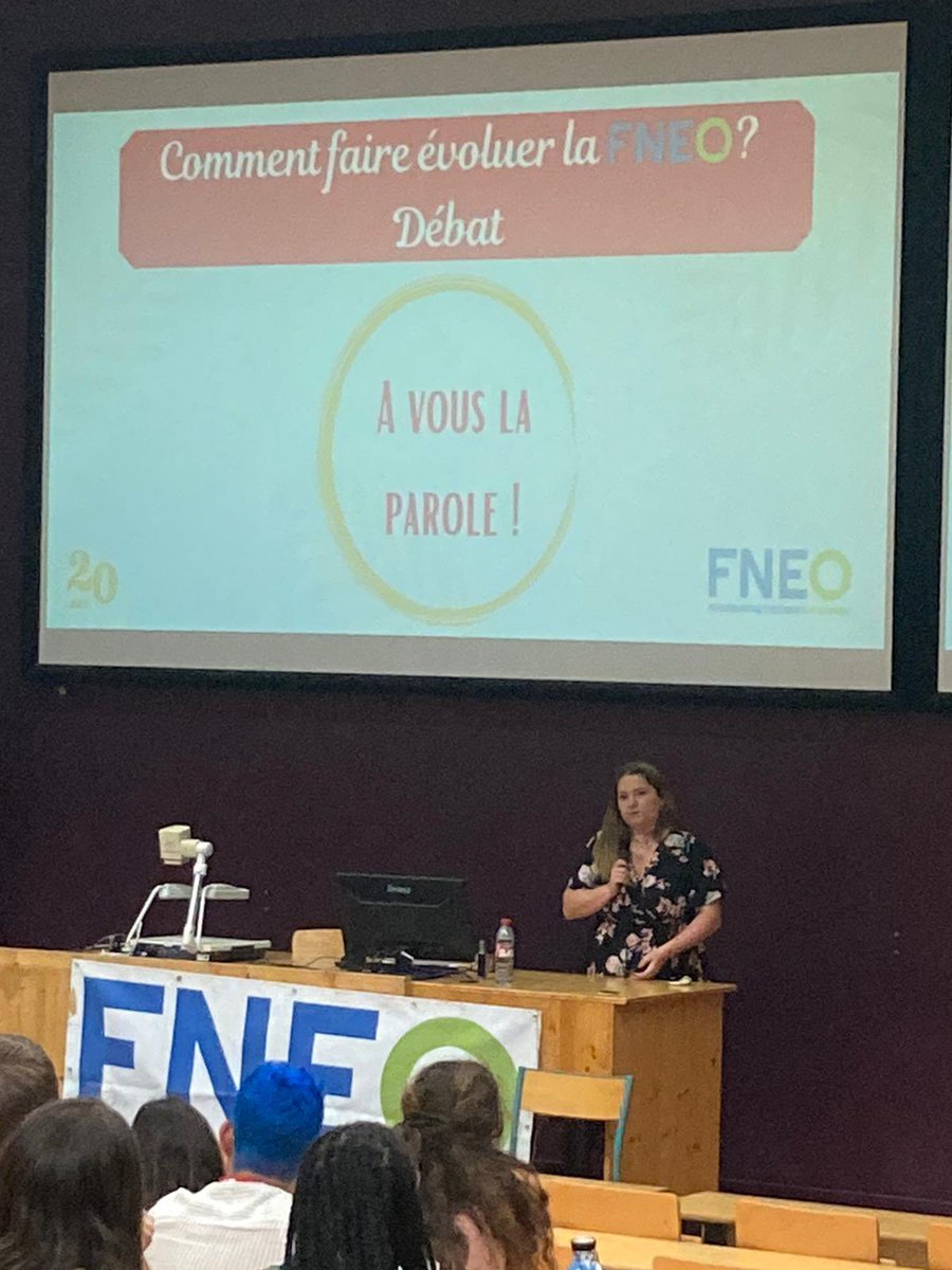Sophie_Heulle's tweet photo. #20ans | La FNEO fête ses 20 ans 🥳

L’occasion de réunir toutes les personnes, qui ont œuvré pour permettre l’évolution de la FNEO et de ses combats 💪 

Merci à tous pour ces riches échanges autour de ces 20 années de représentation et défense des #étudiants en #orthophonie 🗣 https://t.co/Lcqrs2f8oR