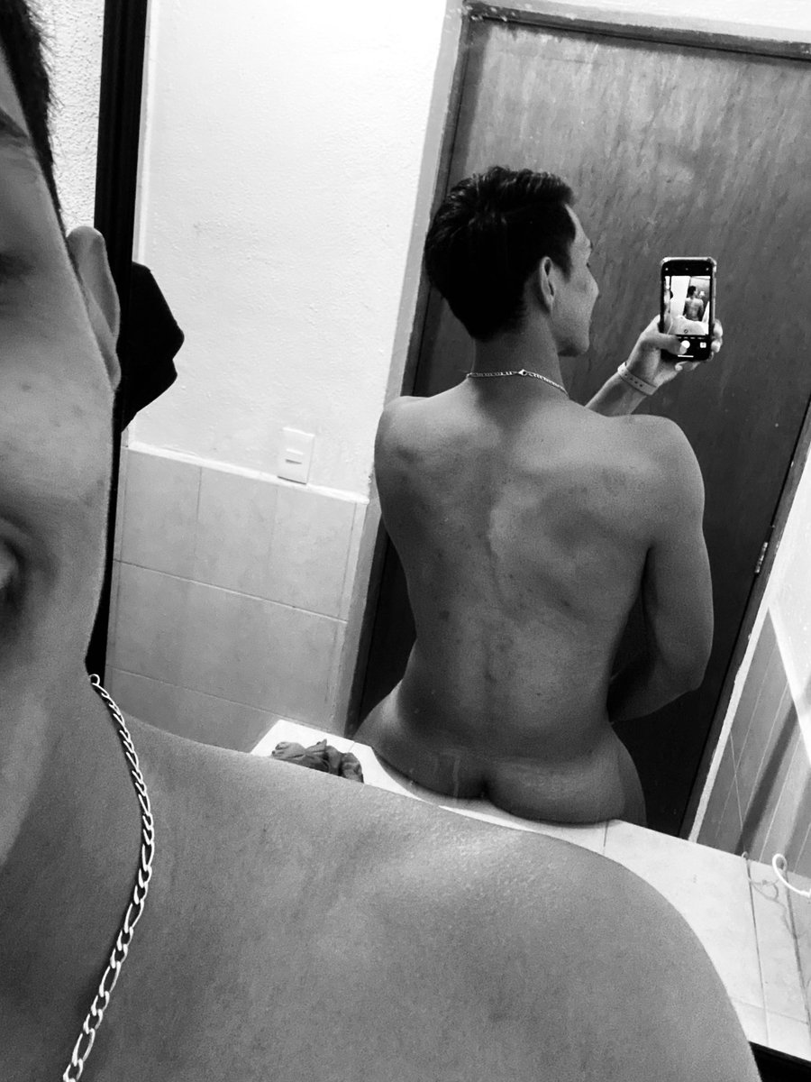 SepulvedaOnf's tweet photo. ¿Quieres ver qué estoy tocando?😈🍆❤️‍🔥
Sígueme para ver más contenido y suscríbete a mi OF para ver contenido sin censura🔞🫣 https://t.co/qoMYur3hS3
