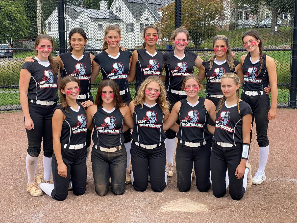 Miaferrigno45's tweet photo. FALL SEASON IS HERE!!! Upcoming tournament next weekend in Windsor! Showcase @NightmaresRG @NightmaresNew @RhodySoftball @IHartFastpitch https://t.co/6bsPaW9jhb