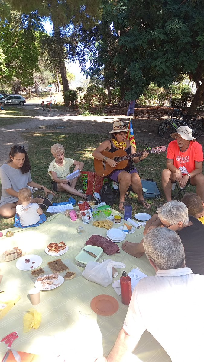 Collectif 06 de solidarité avec le peuple catalan tweet media