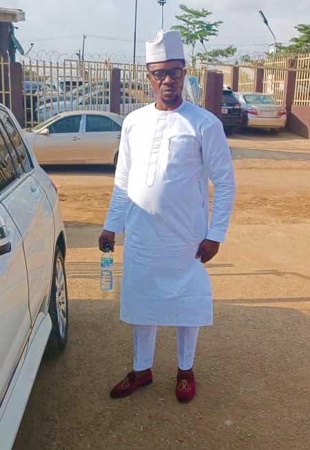 ObuleAutoLtd's tweet image. Happy Sunday to all my People &amp;amp; Abroad, A Special Greetings to all our Potentials Client's, for this week is blessed for success for everyone. I wish you all the Best this week and all that you all lay your hands on shall Prosper. #ObuleAutoGlobalLtd. 
#TGISunday
#newweeknewgoals