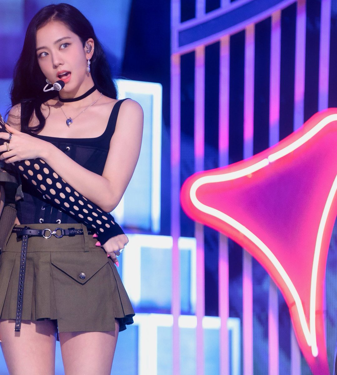 jisoogaIIery's tweet photo. https://t.co/2Tuy8Px1hz