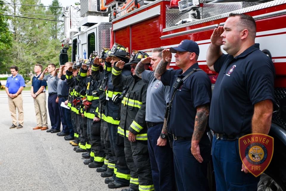 HanoverFire's tweet photo. Hanover Firefighters took time this morning to honor the 415 emergency personnel, including the 343 FDNY Firefighters, who made the ultimate sacrifice 21 years ago.  We pledged then, and continue to pledge now, that we will never forget them. #NeverForget #NeverForget911 https://t.co/mi1JTMXV19