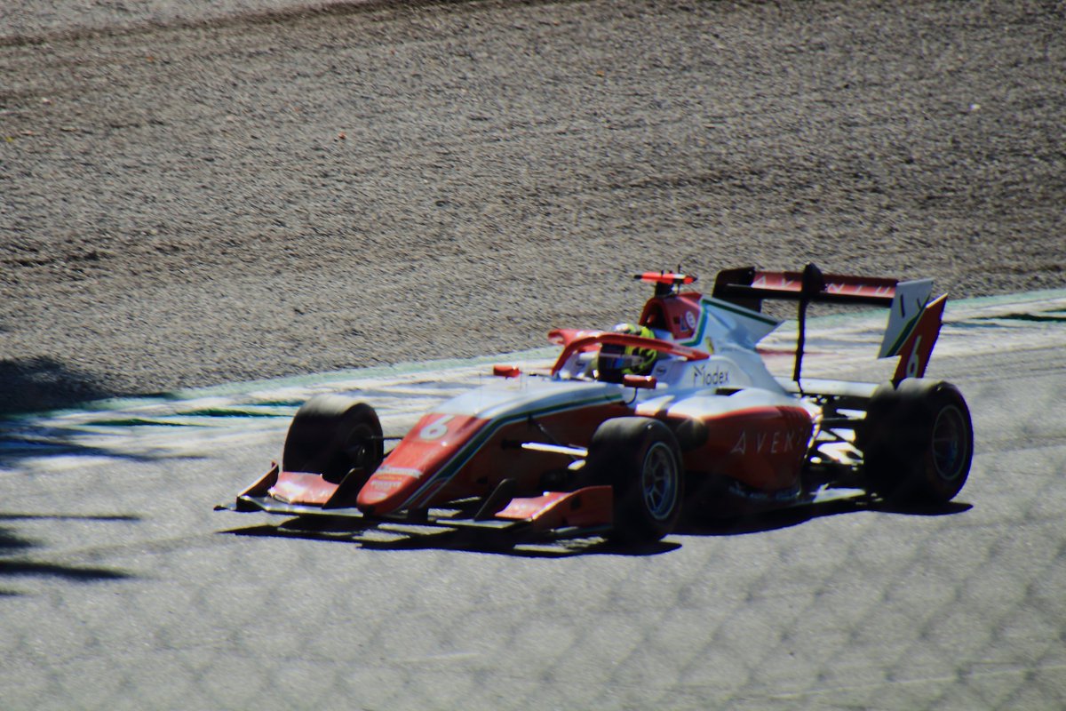 ira_diurna5's tweet image. Ollie Bearman