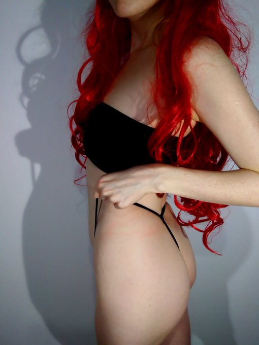 Why it slip down off me? #pantiesoff #girls #bdsm https://t.co/vGdmC44DCb<a href="/tag/pantiesoff"class="tags">#pantiesoff</a><a href="/tag/girls"class="tags">#girls</a><a href="/tag/bdsm"class="tags">#bdsm</a>