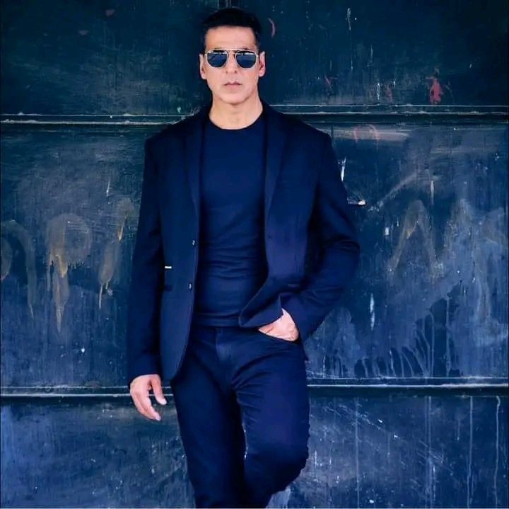 SouvikX2001's tweet photo. My NEW DP 2022😍💙

Love you ultimate @Akshaykumar sir ur killing look is Absolutely 🔥🔥🔥🔥💥💥 https://t.co/mRqT8lOM5k