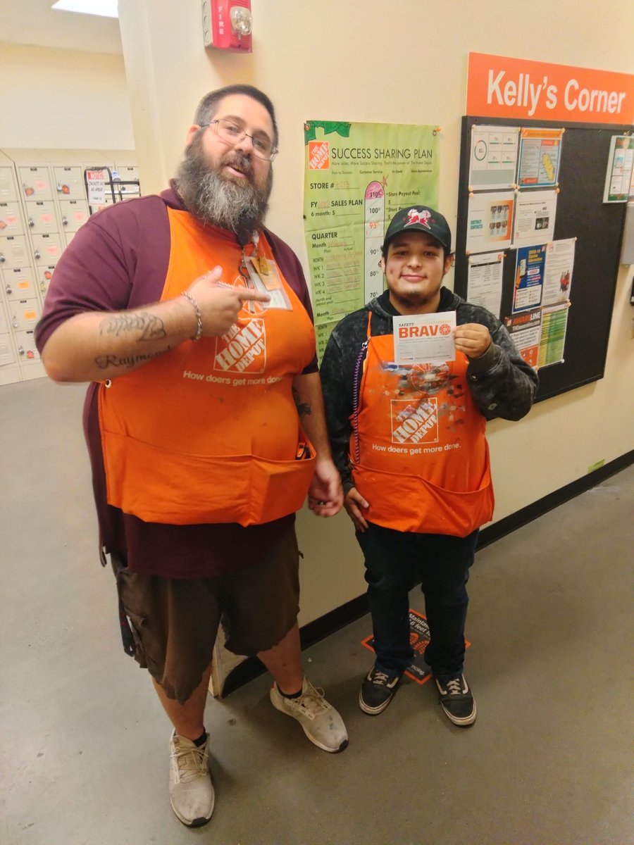 Recognizing Rob for fixing a safety issue in one of the aisles

<a href="/HBullard13/">Harold Bullard</a> <a href="/OksanaChernata/">Oksana Assistant Store Manager</a> <a href="/gerrymate1/">gerrymate</a> <a href="/Home6213/">Bridgeport Home Depot 6213</a> <a href="/kelly_presti/">Kelly Presti</a> @