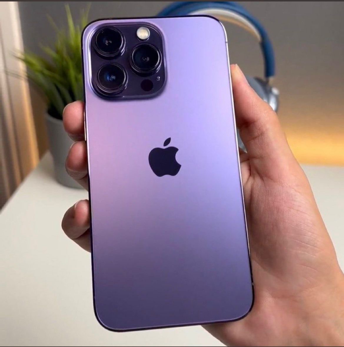 سحب على ايفون 14 Apple iPhone آو قيمته نقدآ || 5000 || ريال 💰📱

الـشـروط  :
- تابع الحساب ✔️
- ريتويت للتغريدة 

@karamalnakeel