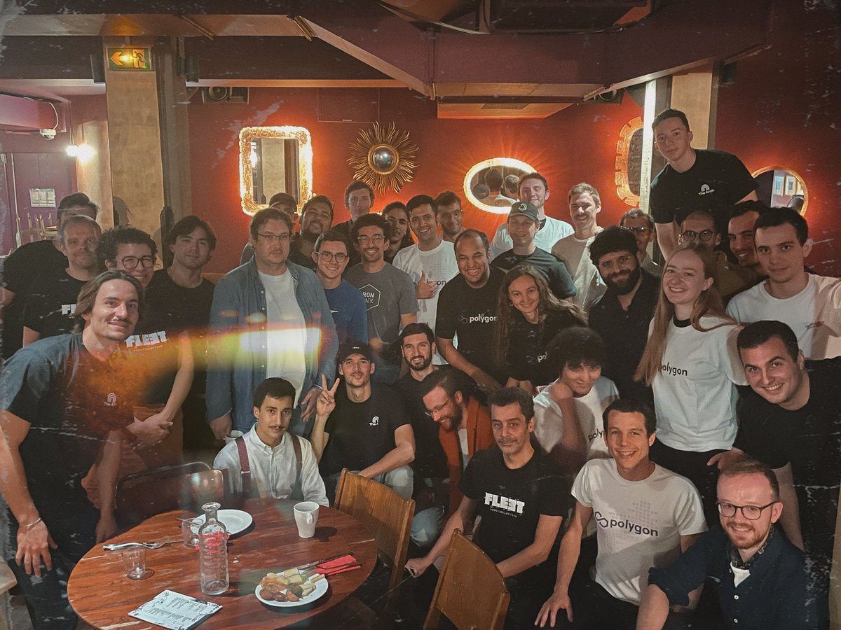 jointhearch's tweet photo. Some memories of our Picnic³ (rebranded Brunch³) 🥐🍩🍊

Meeting frens IRL and spending great moments is part of our DNA https://t.co/g6uCMA2eUn