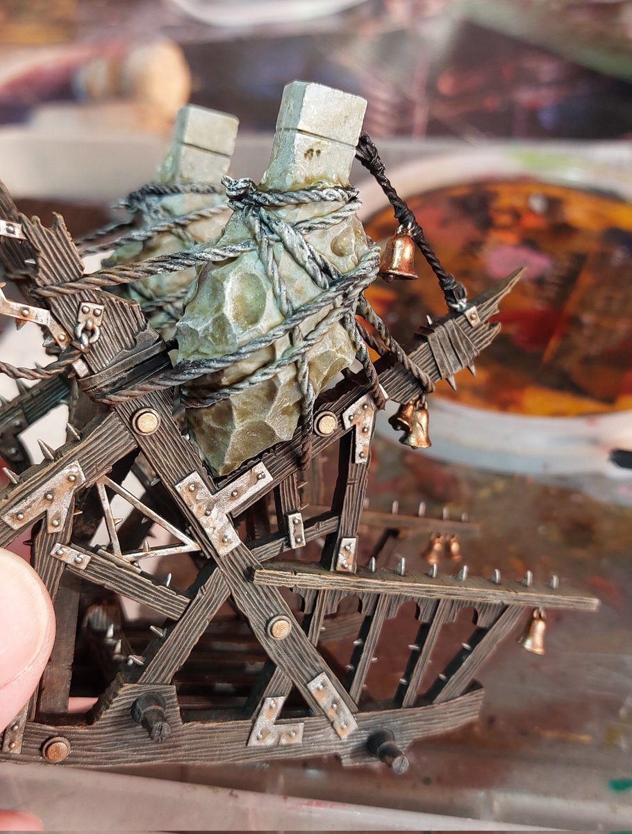 Evans_903's tweet photo. Well happy with my afternoons work on this stone effect on the Screaming Bell
Got to say this model is growing to be one of my favourites, it has so many different materials effect to paint
#Skaven #ScreamingBell #AgeofSigmar #WarhammerCommunity https://t.co/VeCSgxBANL