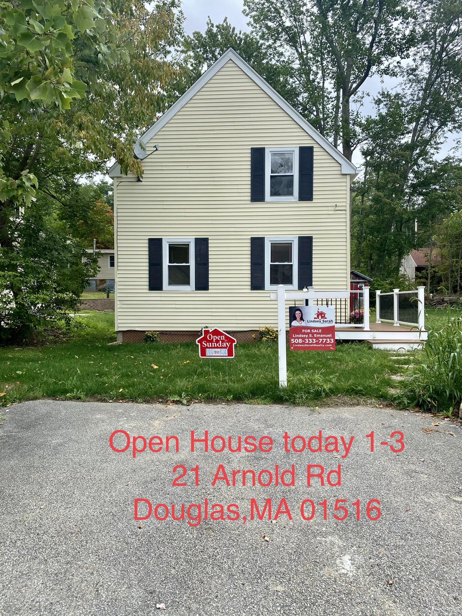 LindseyWidak's tweet photo. Come visit me today!!! $319,000 Lake views!!! 3 bedroom 2 Bathroom https://t.co/QjMLLkxZJx