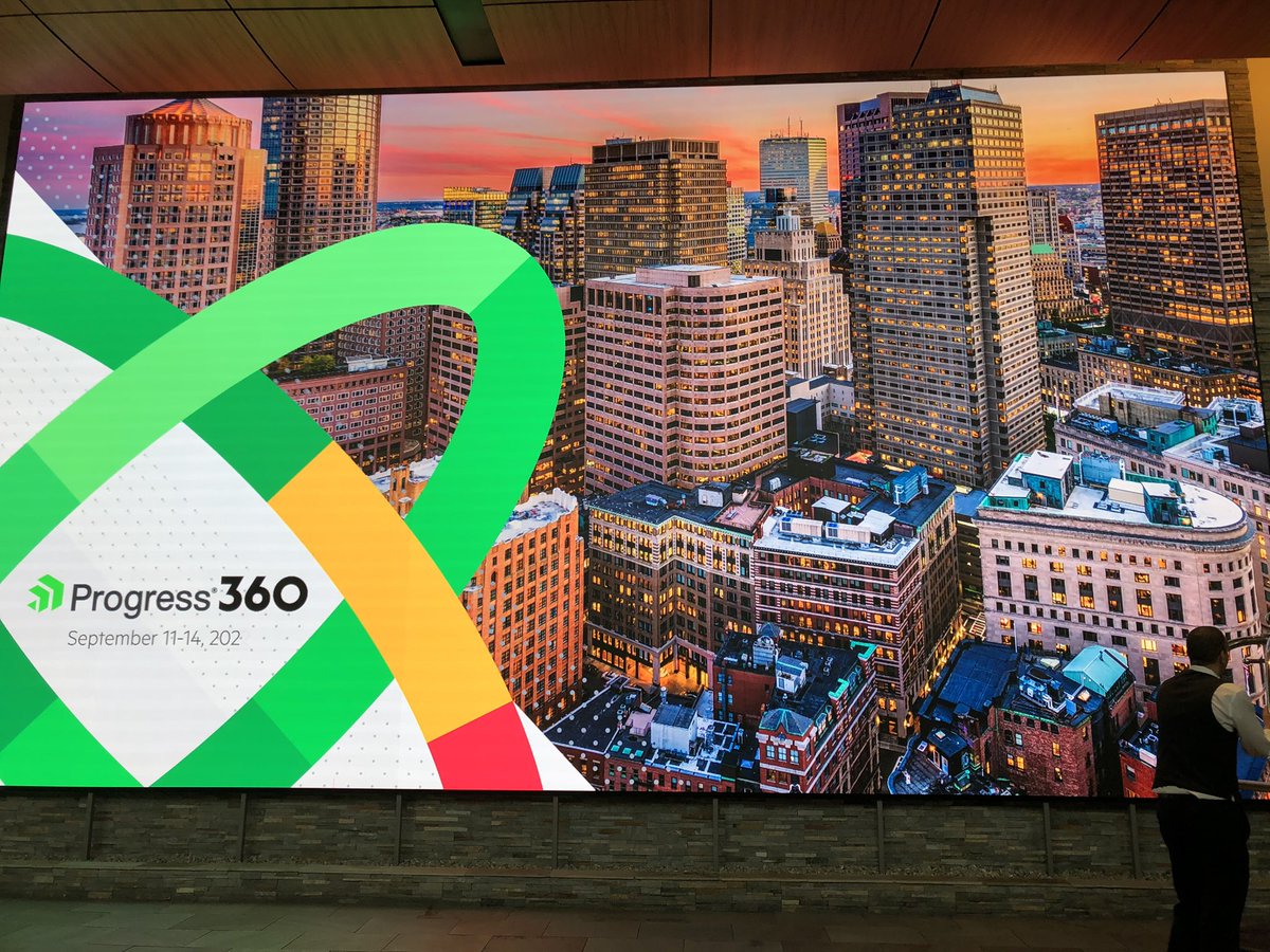 jeffreystrauss's tweet photo. This is one large screen in the hotel lobby. Dude in the corner for scale. Think I found it. #Progress360 #ChefConf #DevReach https://t.co/bndetrRGH6