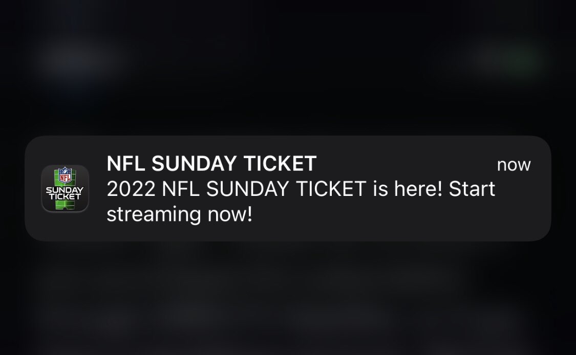 Gee_Gee_1207's tweet image. No it fucking isn’t bitch @DIRECTV #DirectTV #SundayTicket #NFL