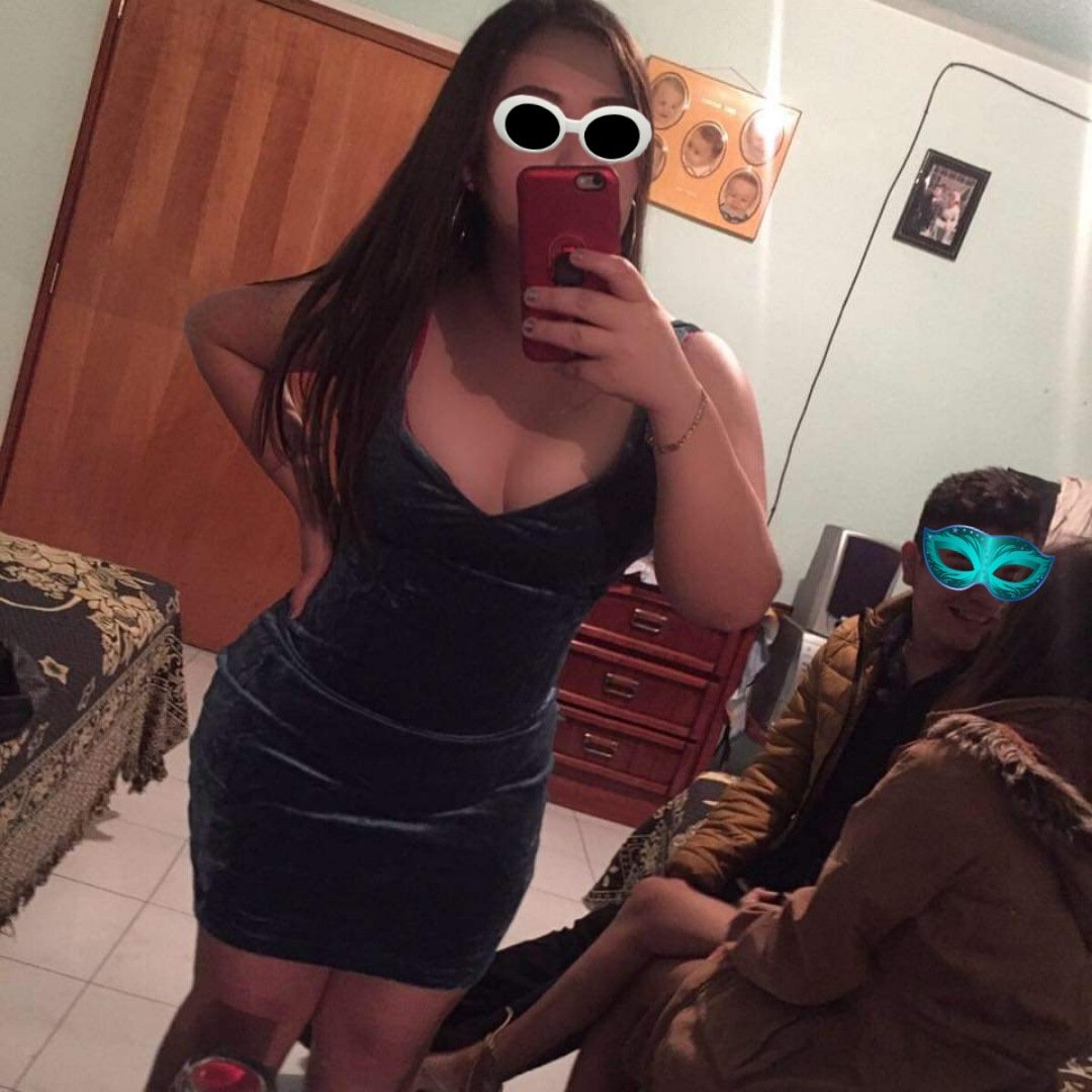 soficarrera12's tweet photo. Primero servicio en pareja, ¿quieren ver los videos?🔥
Recuerden seguirme para más contenido además de video llamadas, videos y fotos también cuento con servicio presencial en la ciudad de puebla🥵 https://t.co/kNoNg1fi7C
