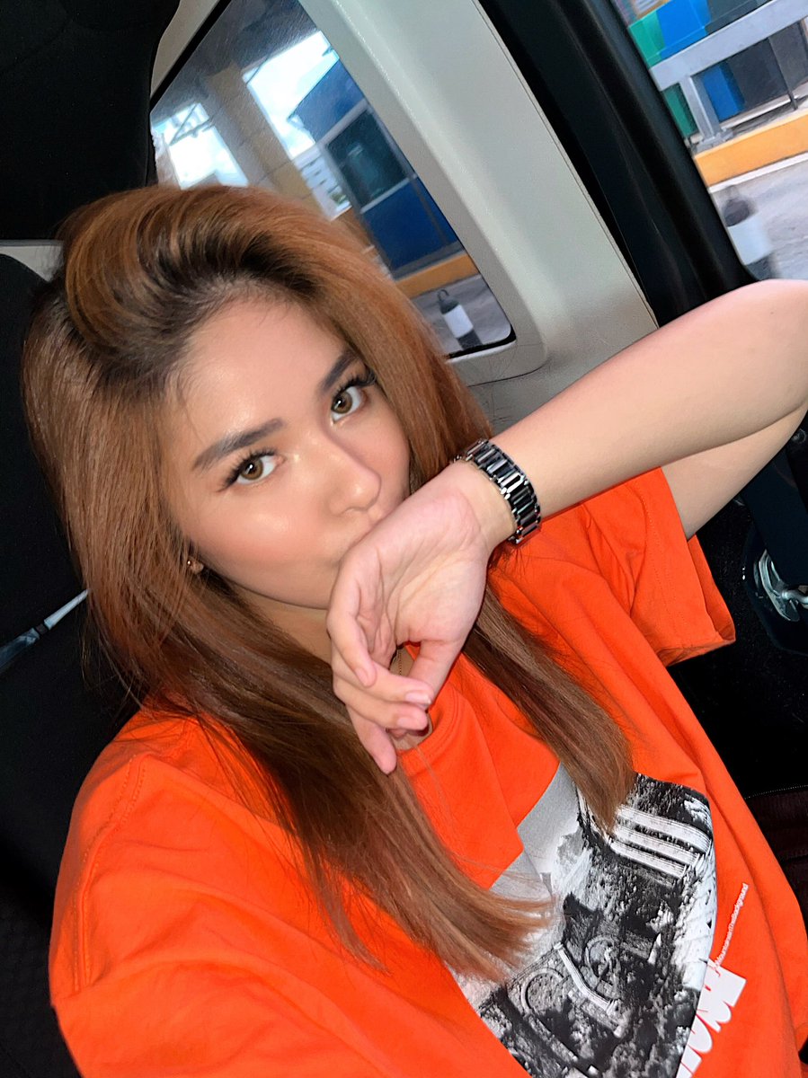 iamAndalioLoisa's tweet photo. 🍊🍊🍊 https://t.co/qFBTG0Ohay