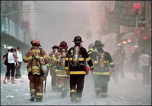 cgandossy6's tweet photo. 9/11. Never Forget. https://t.co/xmCdnre14q