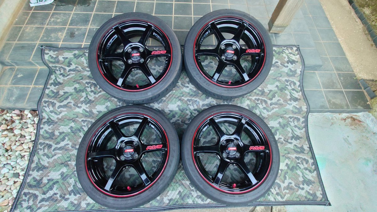 hiro_bari3's tweet photo. 57C6 TIME ATTACK EDITION
16inch 5.5J  PCD:100 穴数:4H
DUNLOP
DIREZZA  Z3  165/50/16  4分山
手渡し優先で
9万円でお願いします
フォロワーさん、オフ会で見かけたよ、アルト本パワーチェック見たよって人は「俺たち友達だよな?」割引ありますw

#ホイール売ります
#RAYS
#57C6
#DUNLOP
#DIREZZA https://t.co/uPoQBMJpIA