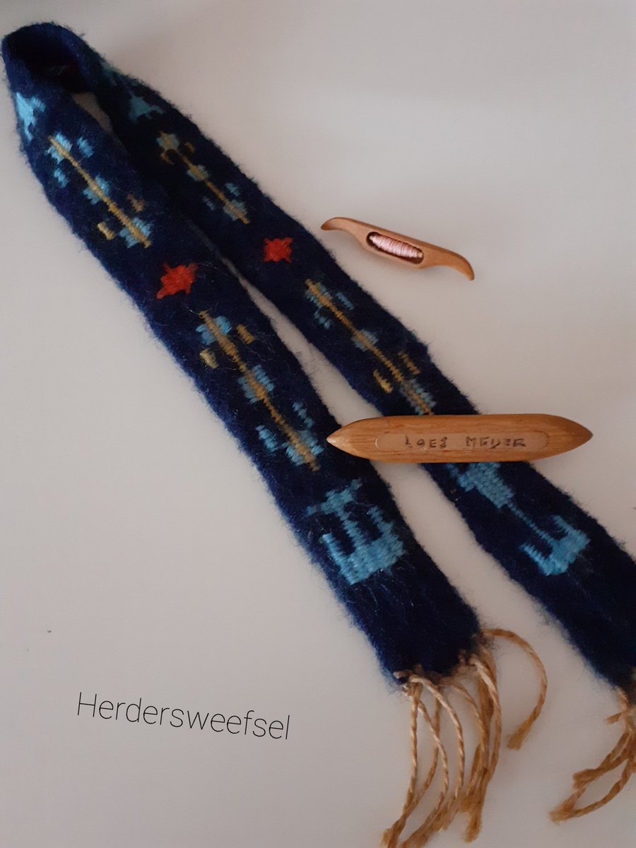 Herdersweefsel 
Ketting: touw
Inslag: wol