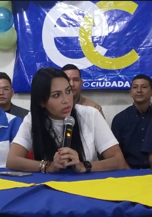 Nelsonpvzla1's tweet photo. Se los vengo diciendo, continúa el ¡Boom! de Delsa Solórzano por toda Venezuela, sus propuestas para las Primarias no juegan carrito con el rrreeeegimen ni con nadie:

✅ Voto en el extranjero 
✅ Sin organización del CNE
✅ Con Doble vuelta https://t.co/1vonNMbe8J
