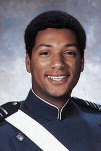 On September 11th, 2001, our brother, Major LeRoy Homer Jr, was taken from us while acting as First Officer on United Flight 93.
For every Maj Homer bracelet sold, $10 will be donated to the LeRoy Homer Jr. Foundation.