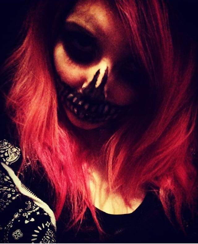 greenwitch_32's tweet photo. When I used to play with makeup π
#SpookyScarySunday #spookygirl #Witchtember #wiccan #420life #spookymom #Halloween2022 #makeup #fx #fxmakeup #Ontario #greenwitch #oldme https://t.co/vJ17OweCX8