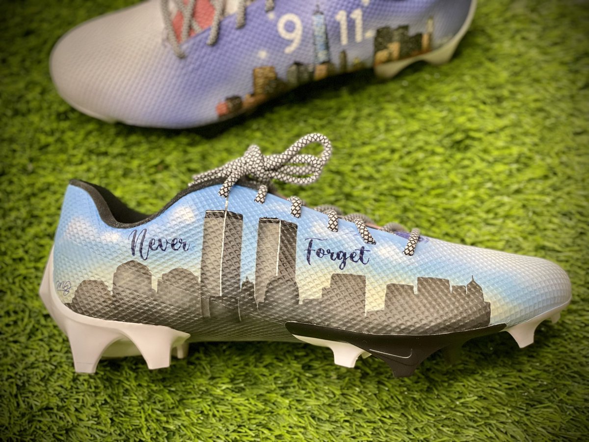 GolfNBS's tweet photo. Elijah Moore will be wearing these custom cleats today to commemorate 9/11 🙏 (via @mikejordan_art) https://t.co/rfPmbdPEXi