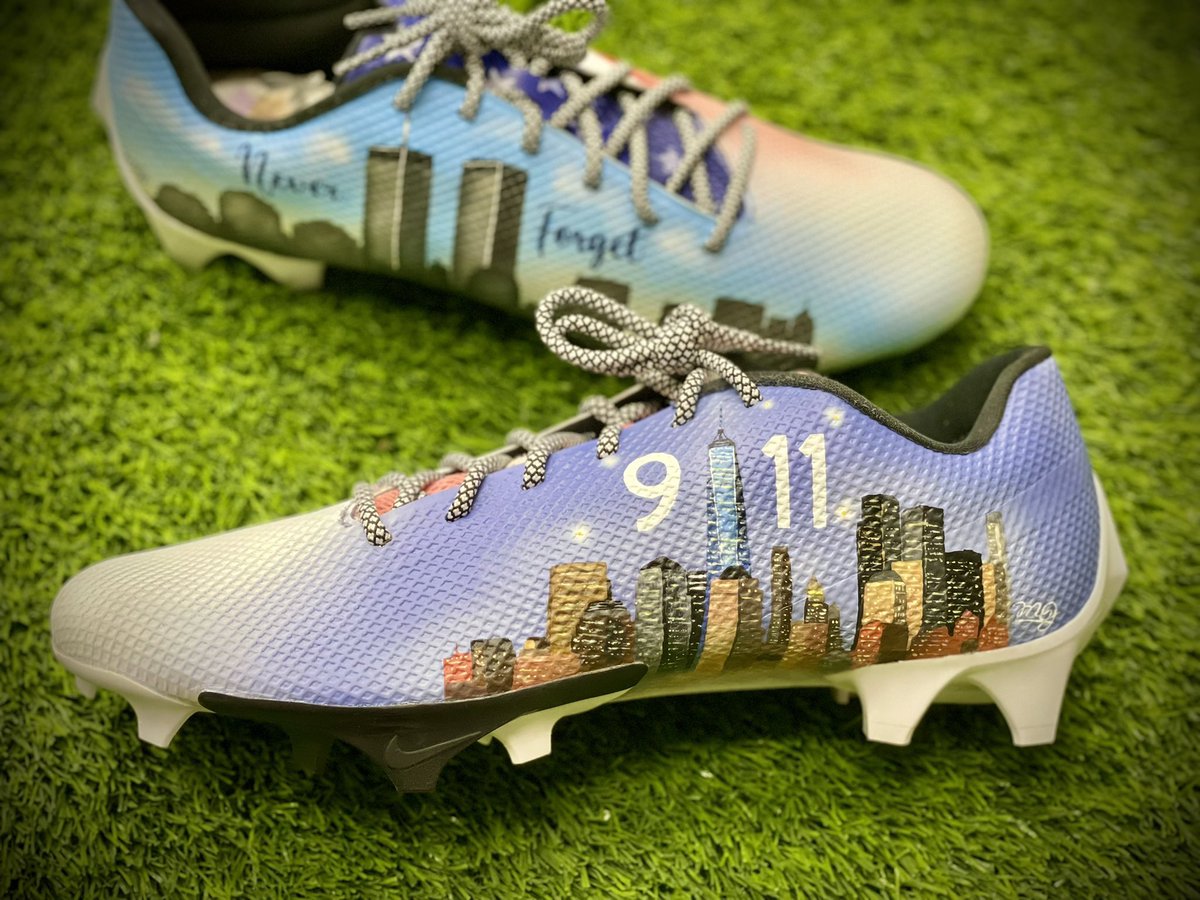 GolfNBS's tweet photo. Elijah Moore will be wearing these custom cleats today to commemorate 9/11 🙏 (via @mikejordan_art) https://t.co/rfPmbdPEXi