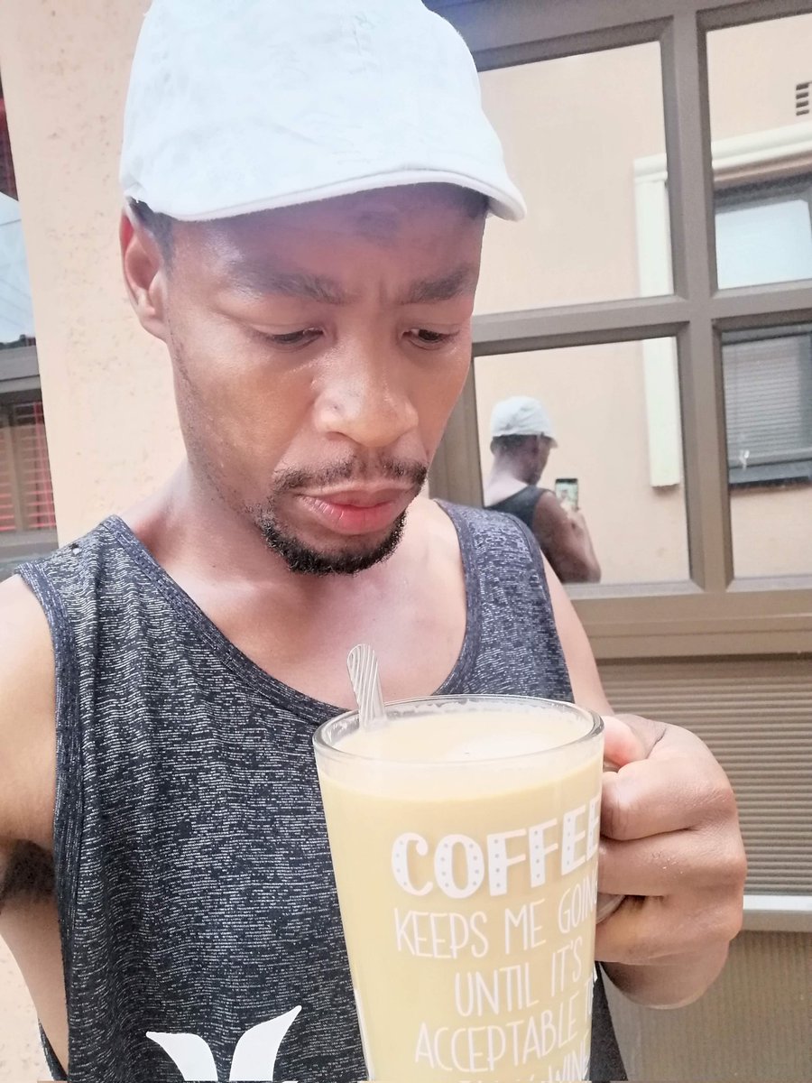 bongstheeboy's tweet photo. #ImSingleBecause angina cherry 🍒
#uMjoloWithAzola https://t.co/KMwP5avHJN