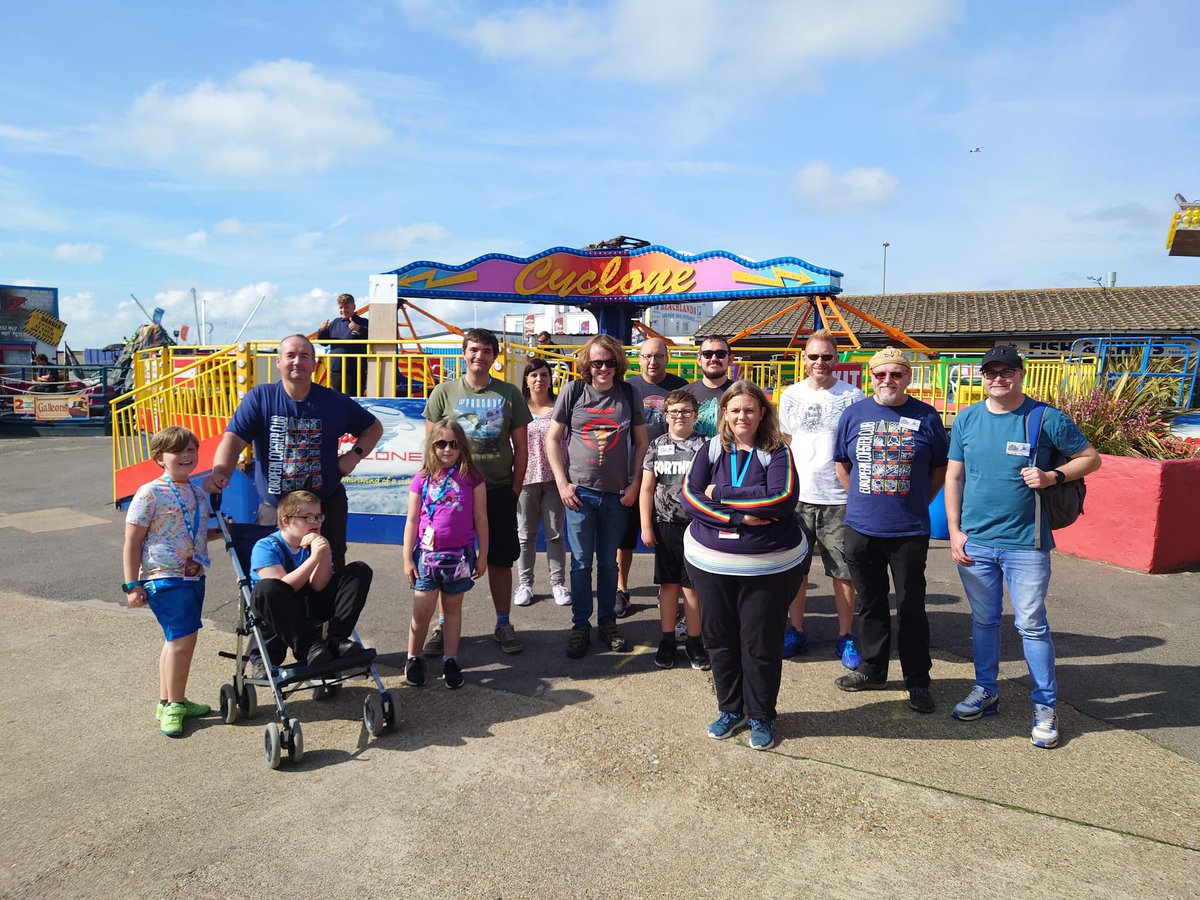 coasterclub's tweet photo. Had a great morning at Funland Hayling Island! 

Thanks for having us, and for letting us ride on Spinosaurus! https://t.co/ME8fX43dnT