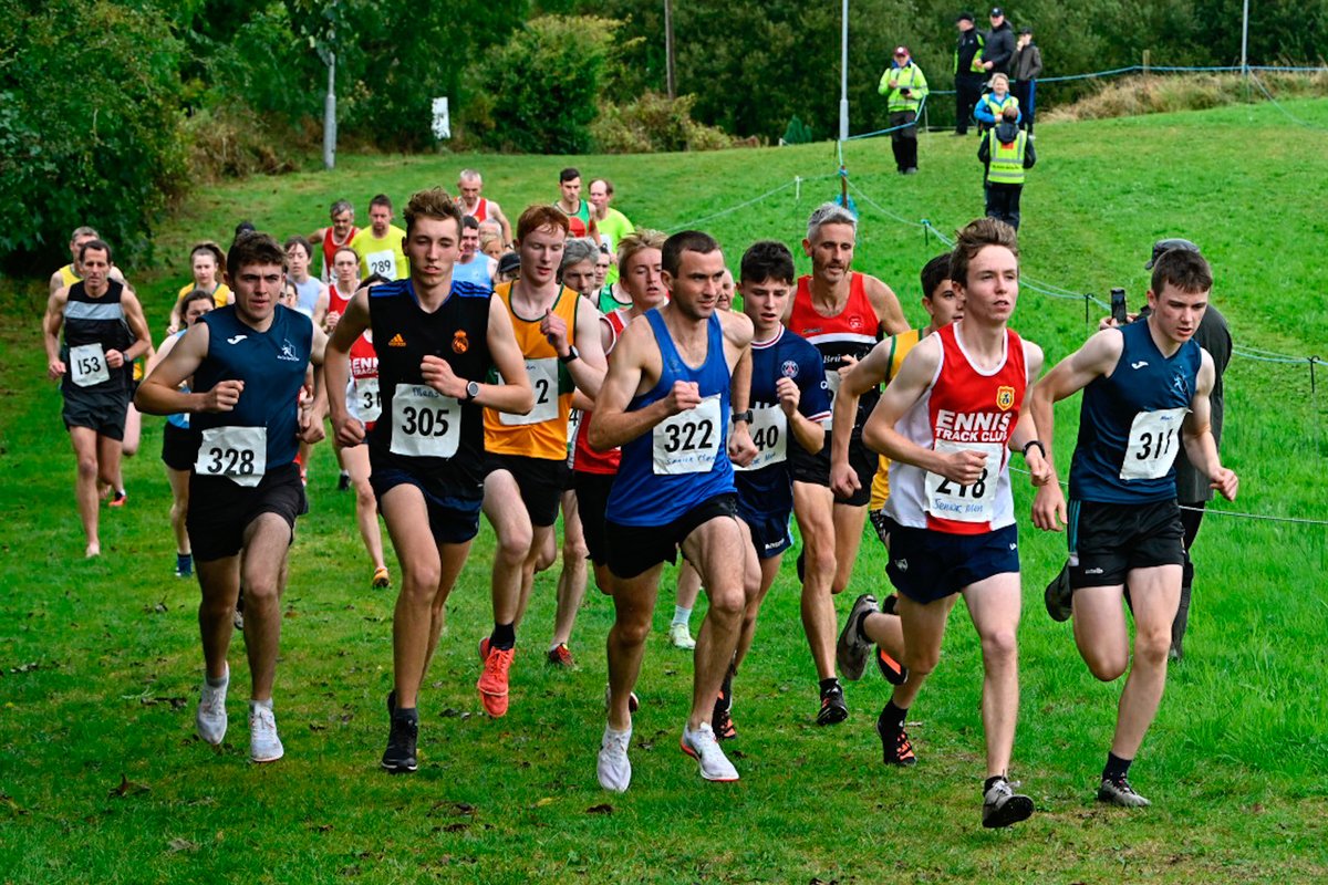 eugemccafferty's tweet photo. Start of the Mick Egan Memorial 6k, hosted by St John’s Athletic Club, at the West Clare Sports &amp; Fitness track in Clonreddan, Cooraclare. Photo @eugemccafferty. https://t.co/eB1i55C7ag