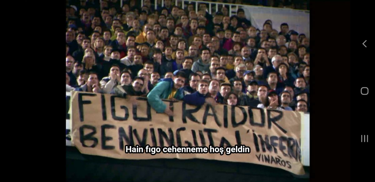 Oturup konuşsaydık geçerdi belki her şey,
Başını alıp gitmek sevdaya dahil değil..
#LuisFigo