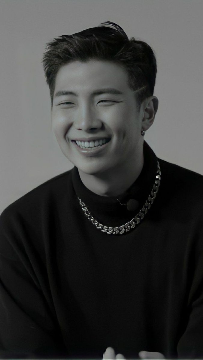 yoonjmpad's tweet photo. Se seu utt for o Namjoon, por favor abra essa thread 

#NAMJOONDAY https://t.co/2qSAklYOMe