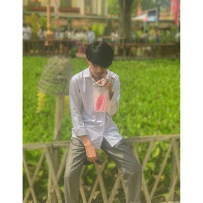 Pozz Høür tweet media