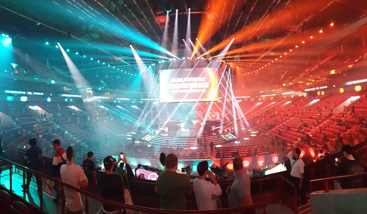 Chriz132's tweet photo. @Sp4zie you here bro? https://t.co/maqXwuk2nO